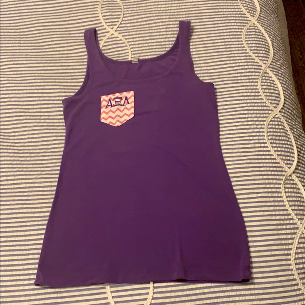 Alpha Xi Delta tank